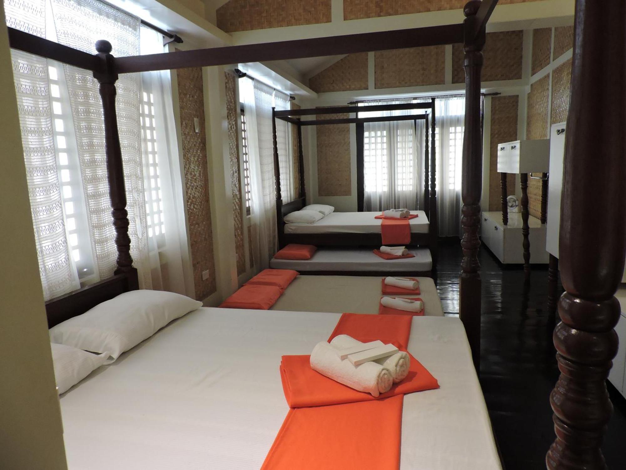 Orange Mangrove Pension House Puerto Princesa Ruang foto