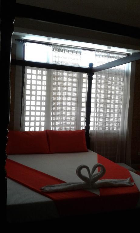 Orange Mangrove Pension House Puerto Princesa Bagian luar foto